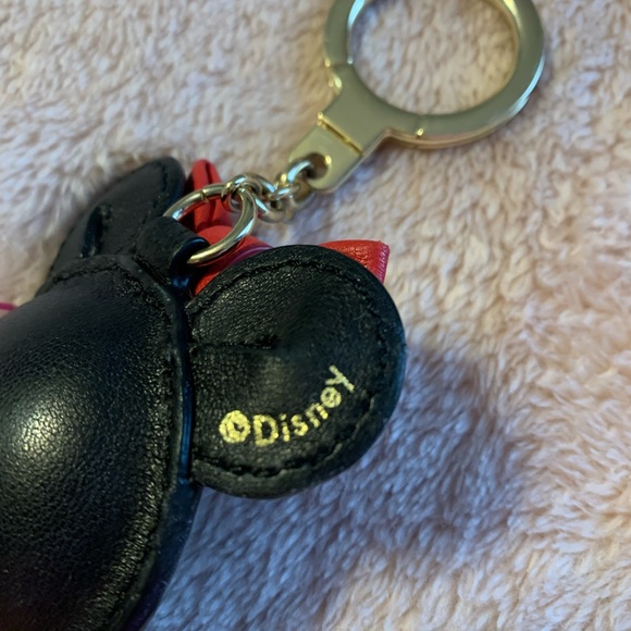 KATE SPADE Disney MM Keychain - Picture 3 of 4